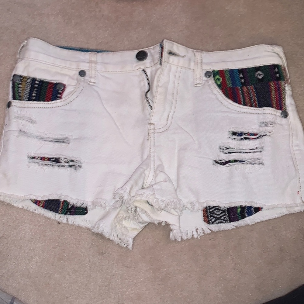 Free People high waisted white frayed shorts with pattern pockets
